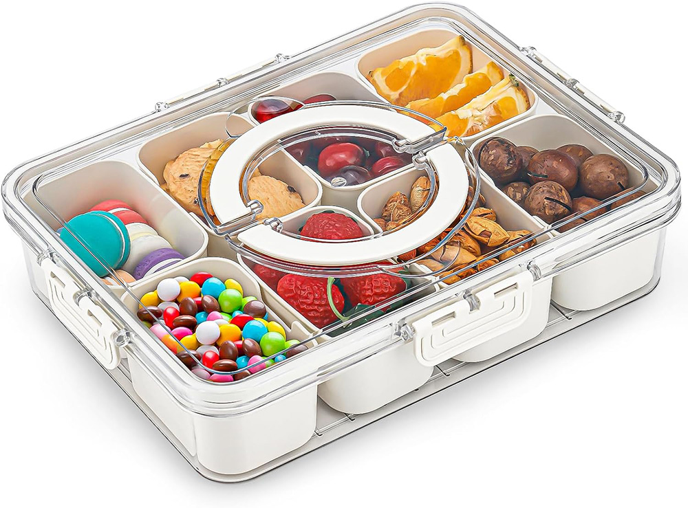 Picnic Month: portable snack box for picnic